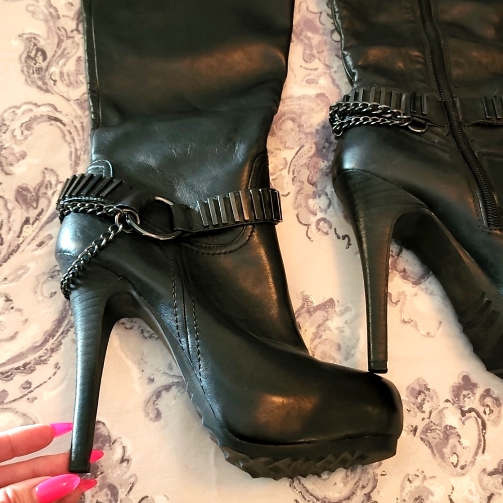 Fergie Bella leather spiked heel with chains mid calf boot (never worn no box)